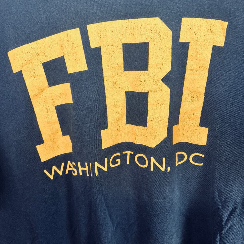 FBI Washington DC Graphic T Shirt Large Navy Blue Gildan Cotton Short Sleeve Tee